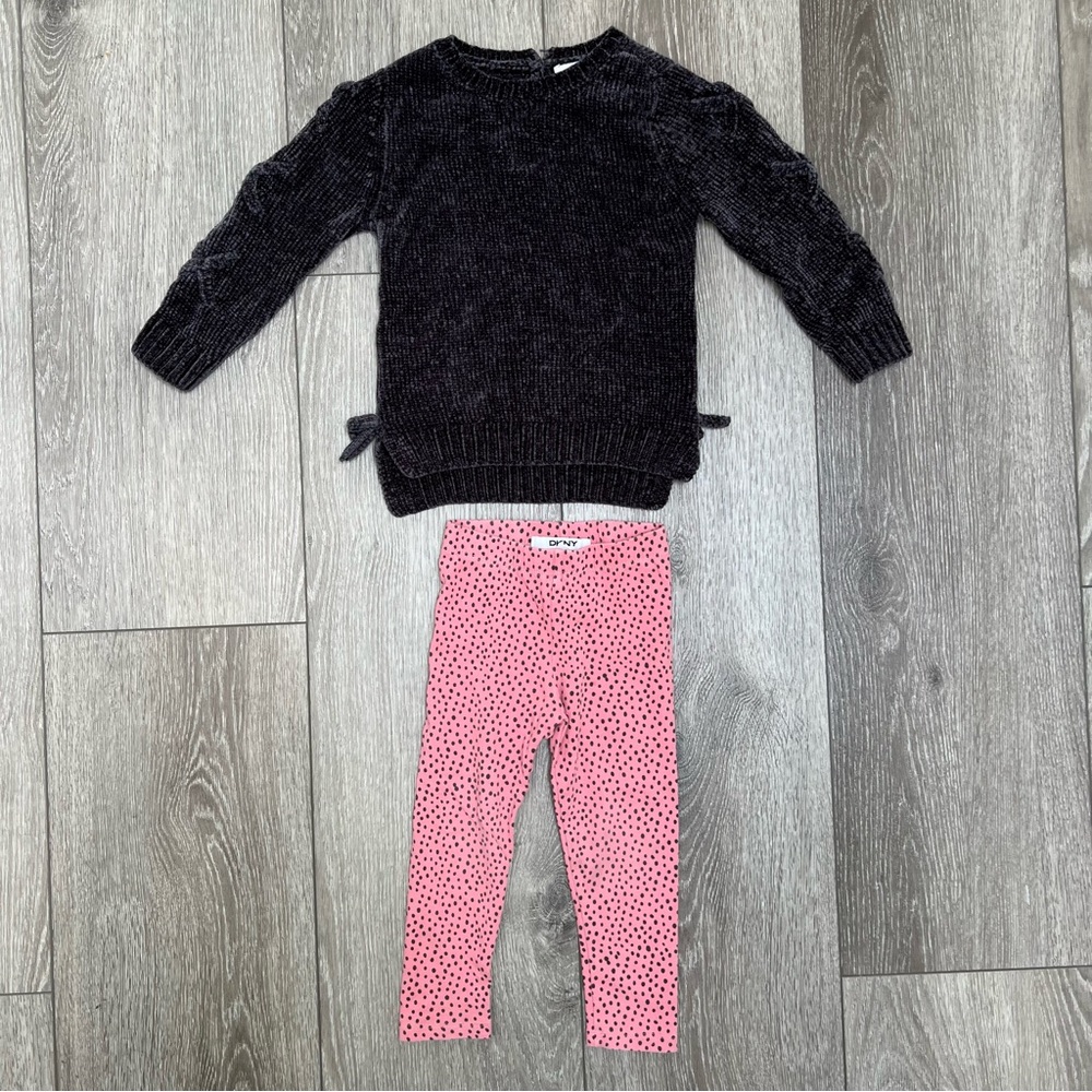 DKNY 2PC LONG SLEEVE CHENILLE SWEATER AND LEGGINGS OUTFIT GREY PINK 2T